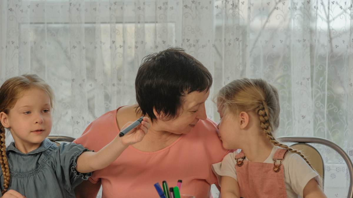 внучок приходил